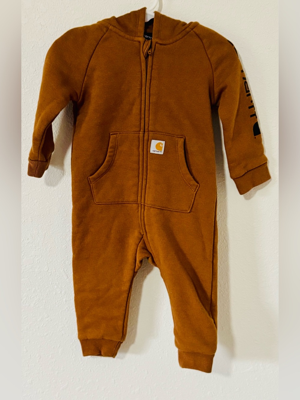 Carhartt Kids Hooded Zip One-Piece in Rust Brown Size 6 Mth.